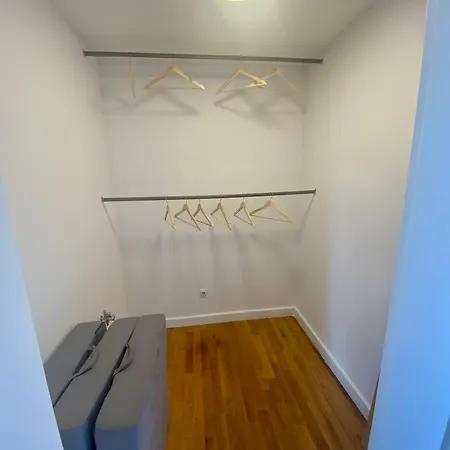 Mit Bad Und Ankleideraum + Parkplatz Habitación en casa particular *