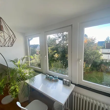 Mit Bad Und Ankleideraum + Parkplatz Rum i privatbostad Düsseldorf